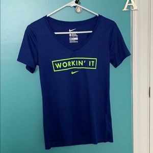 Nike shirt never worn